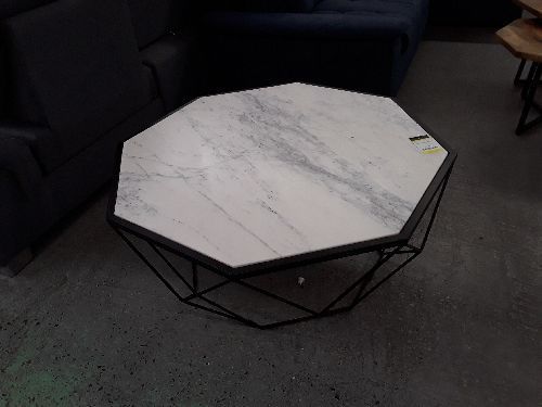 Table basse en marbre et metal