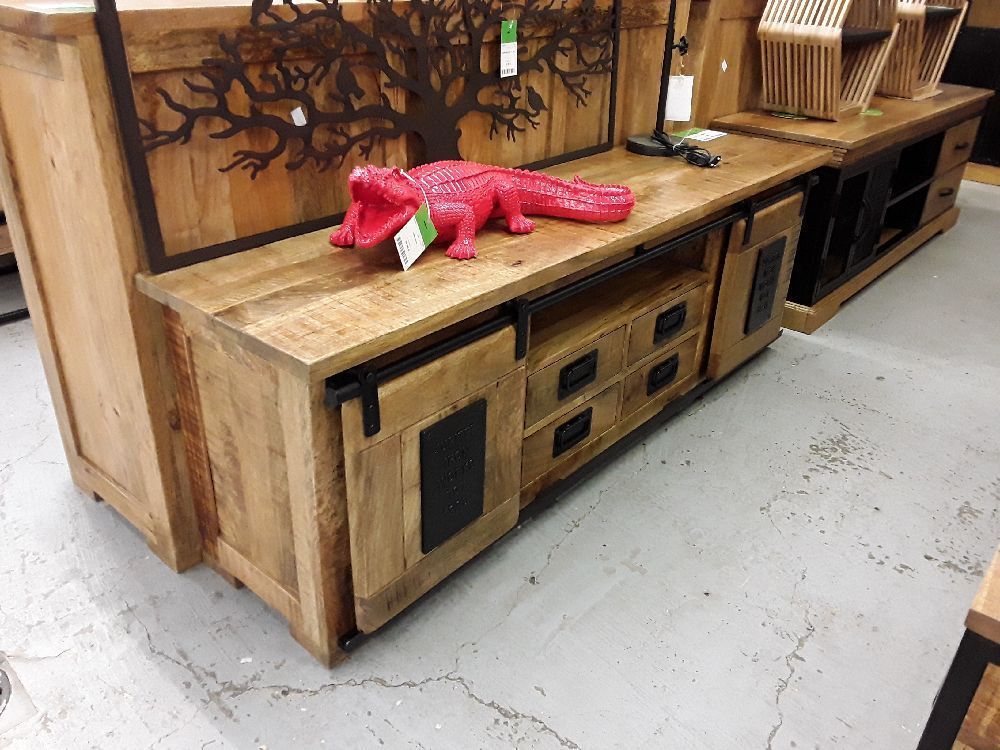 Meuble TV manguier porte coulissante bois metal 160 *40*55