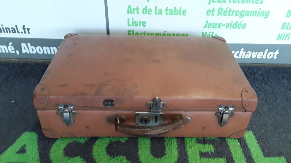 Valise ancienne