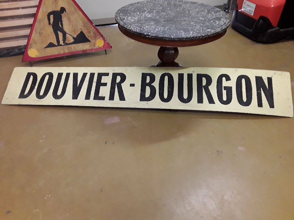 Panneau douvier - bourgon
