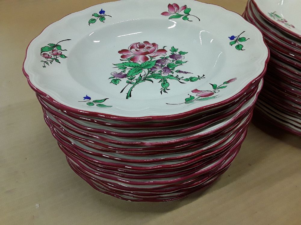 Assiette creuse luneville