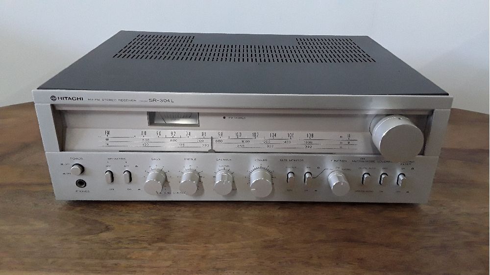 Ampli tuner hitachi sr304l