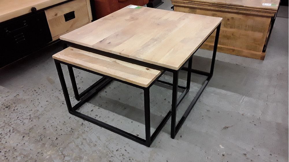 Table carre manguier set de 2