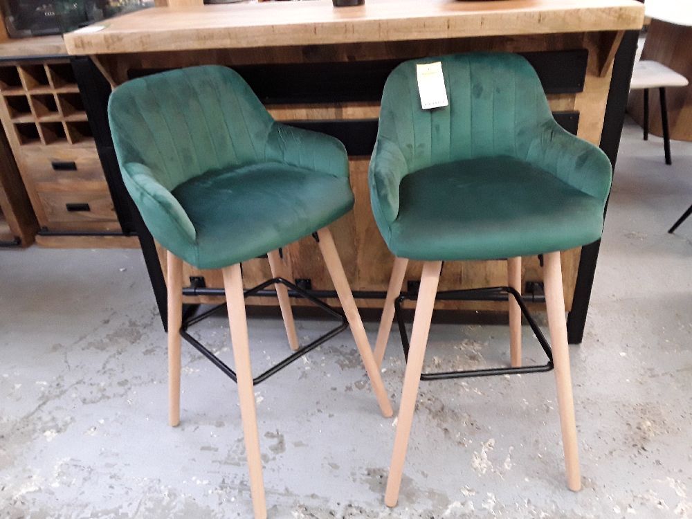 Lot de 2 tabourets de bar velours vert foncé / etat excellent