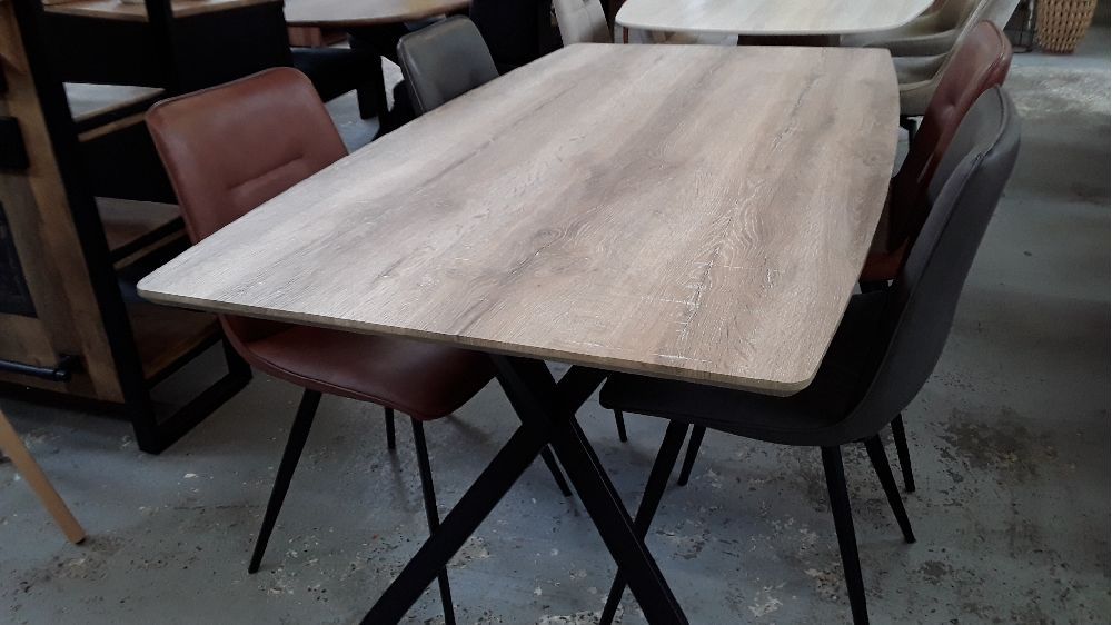 Table sam 190 / 90 ovale 3d chene antique