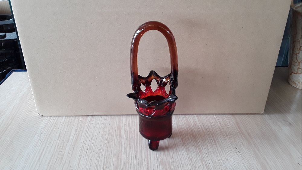 Panier en verre style murano