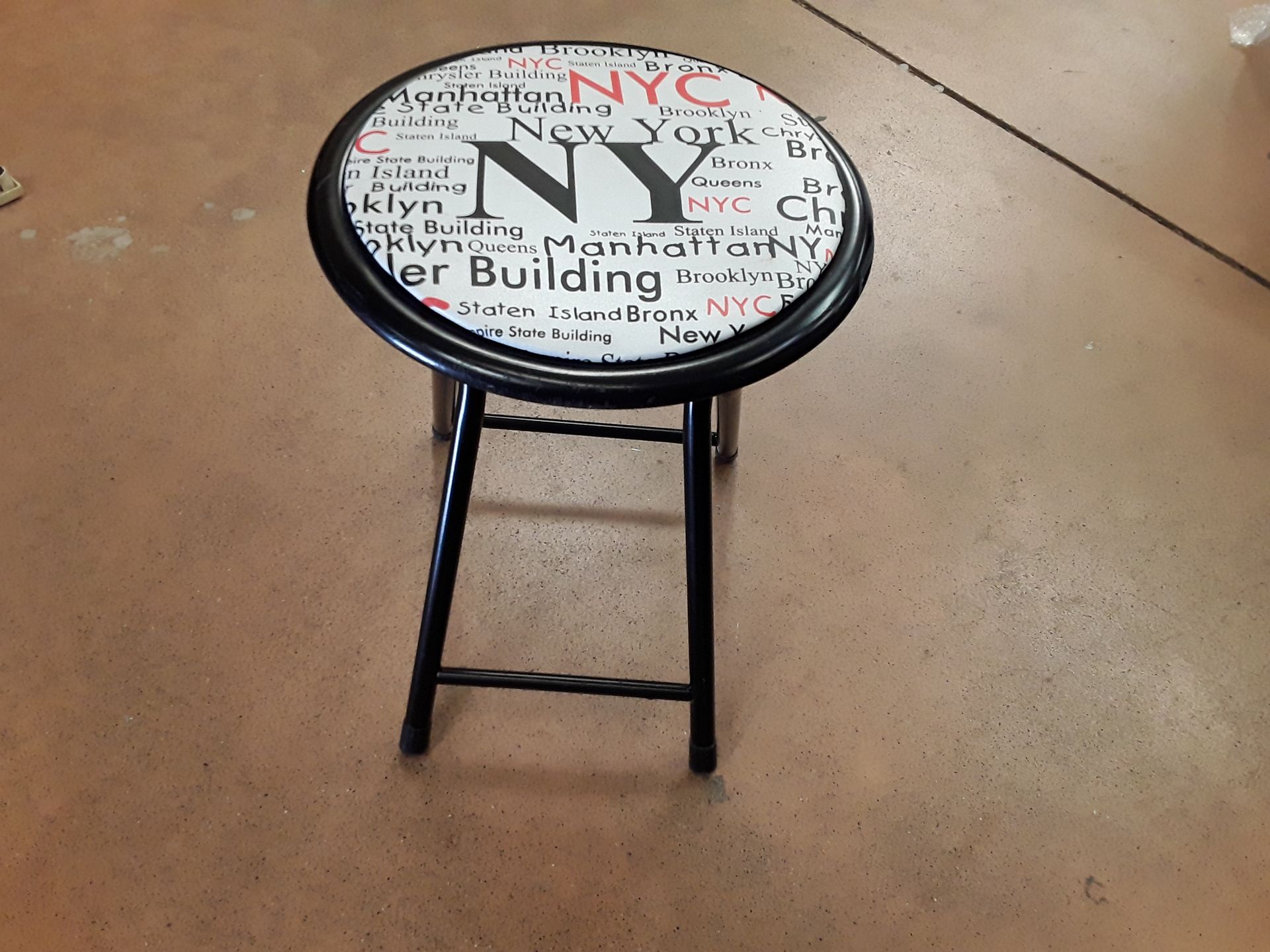 Tabouret pliable