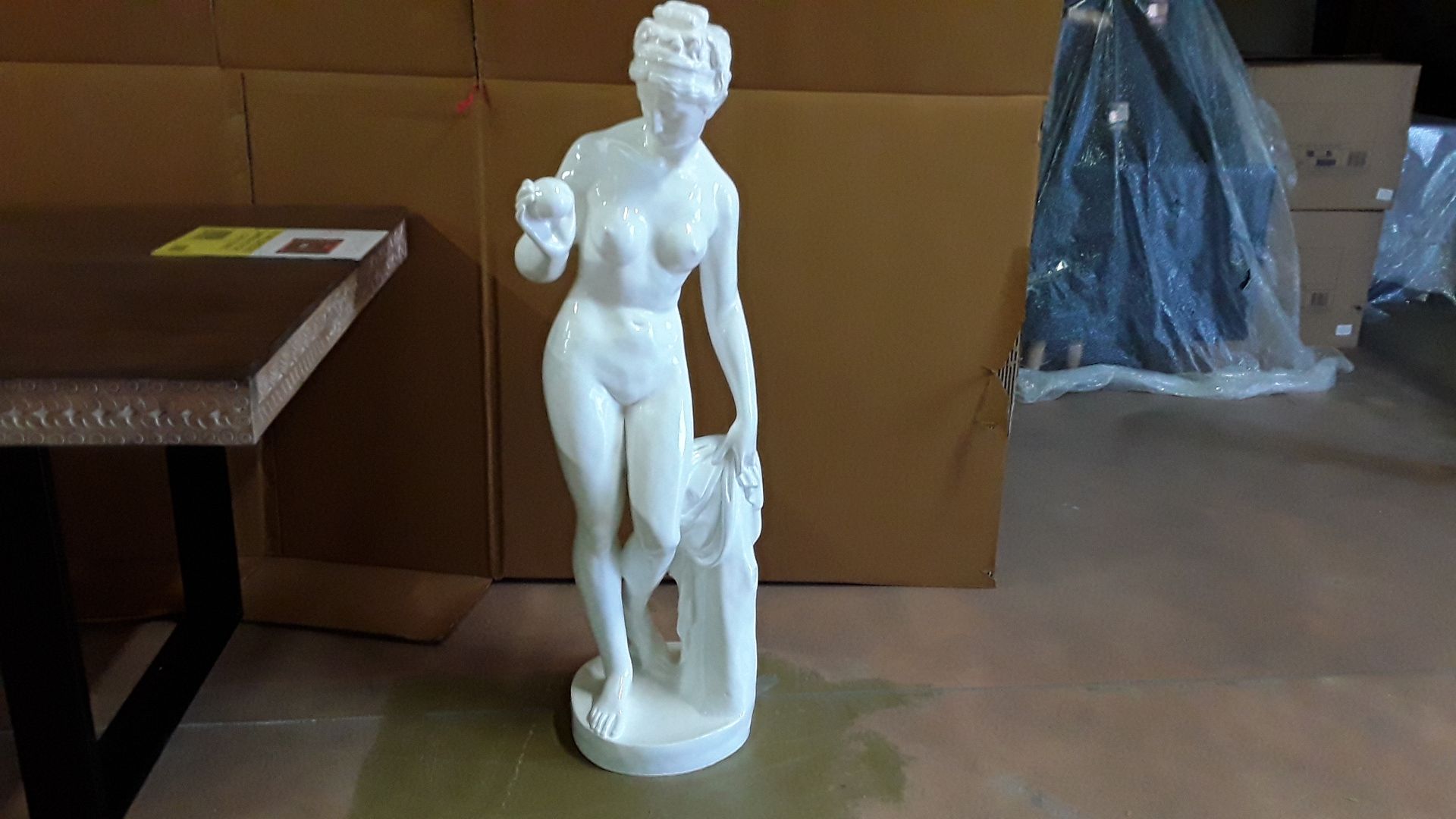 Statue eve gm
