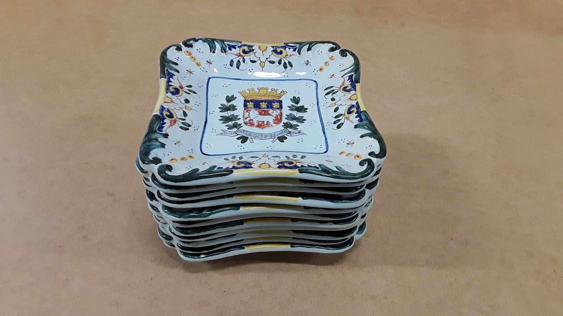 Lot 11 assiettes à dessert rouen