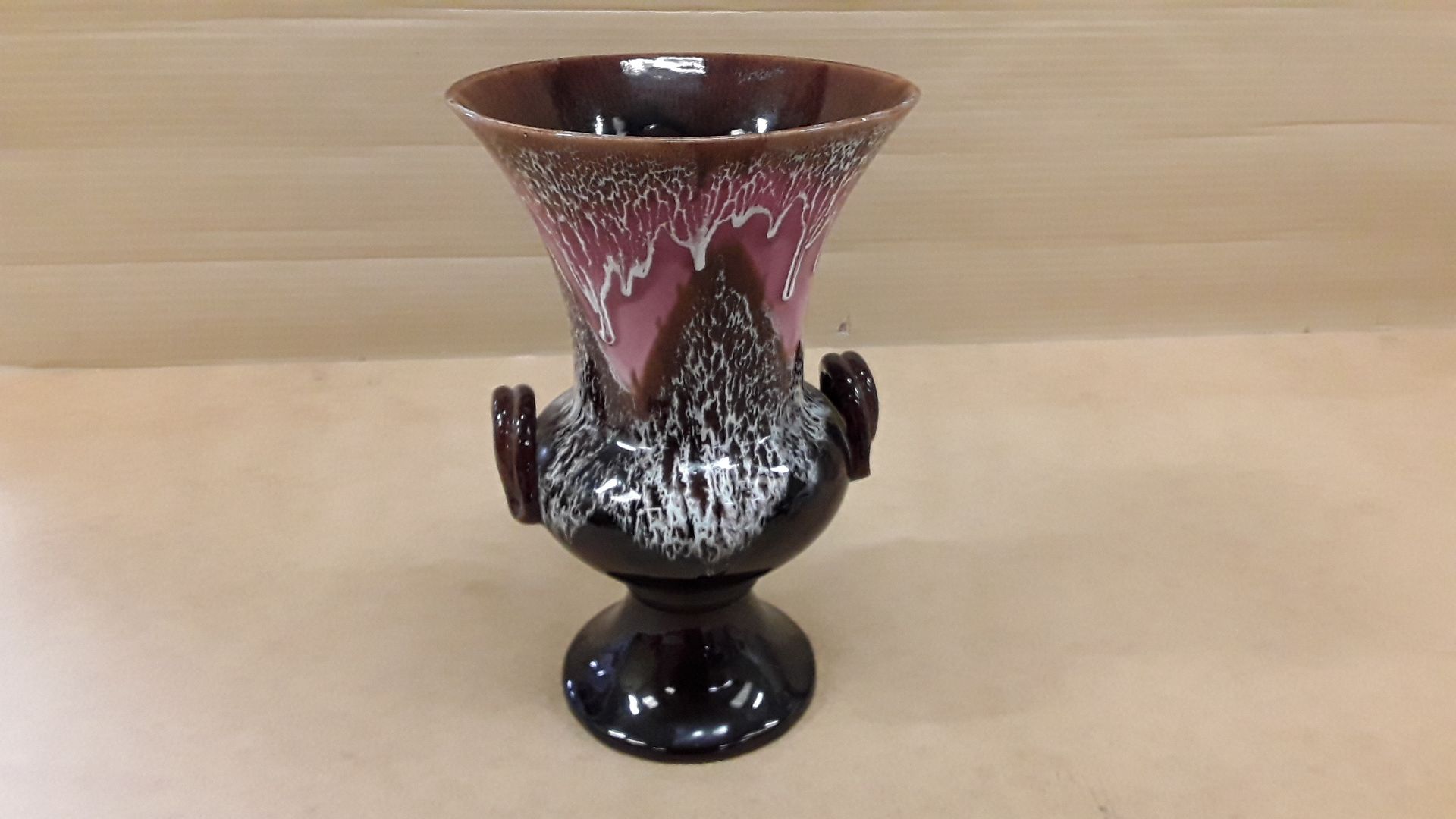 Vase style vallauris